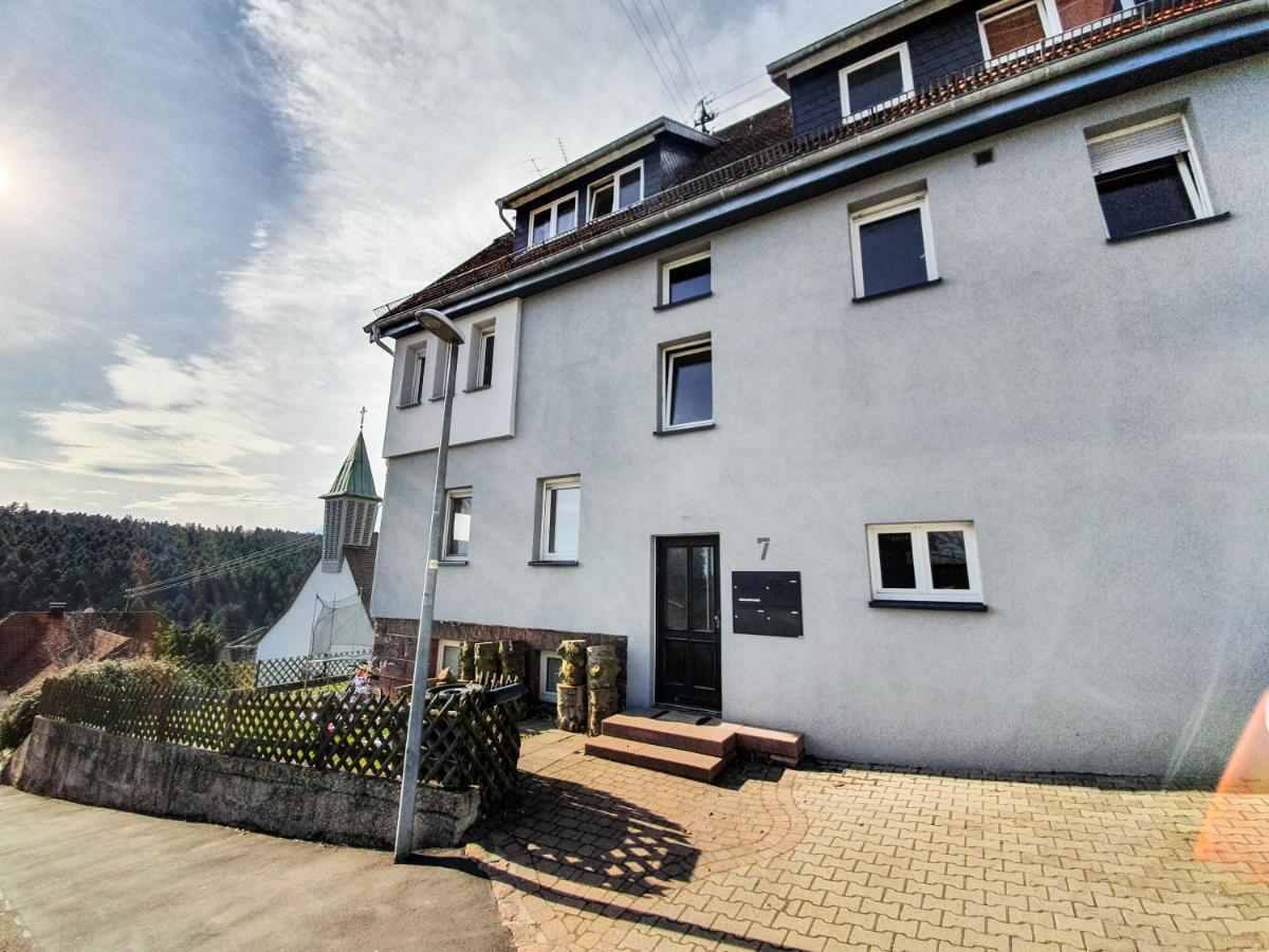 Ferienwohnung Schwarzwaldblick Unterreichenbach Luaran gambar